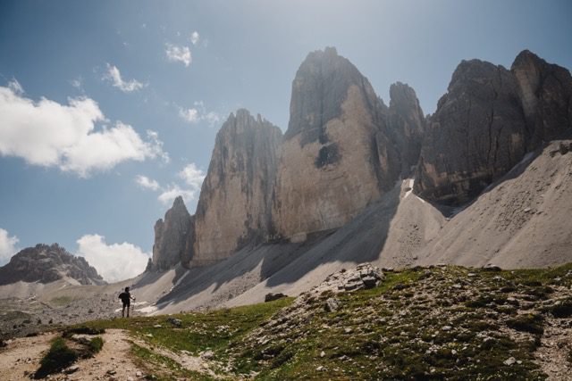 Wandern in den Dolomiten Drei Zinnen - Trek dans les Dolomites - Dolomiti trail